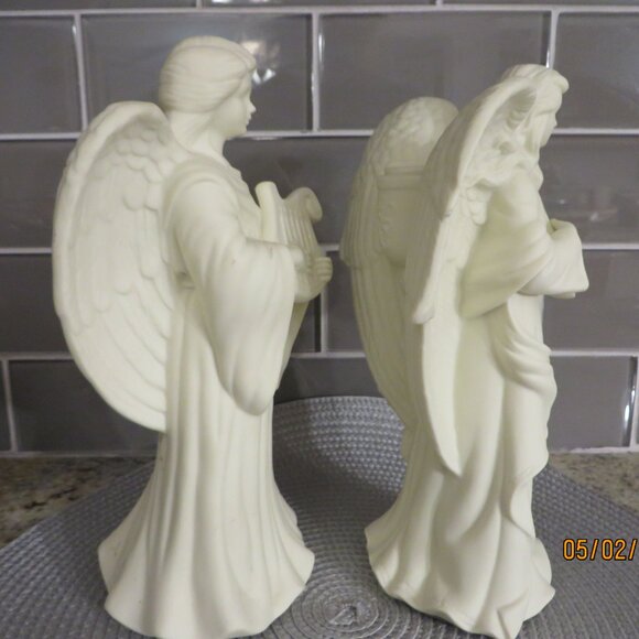 BEAUTIFUL! Porcelain Bisque Ceramicic Angel Candlestickck Set - Picture 5 of 7